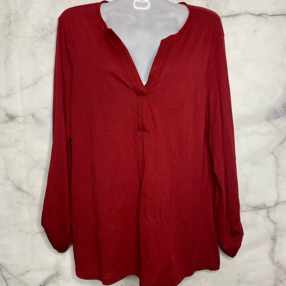 Party top RED V NECK TOP. Dress up or down. Tag says L, but fits like a M - Picture 1 of 5